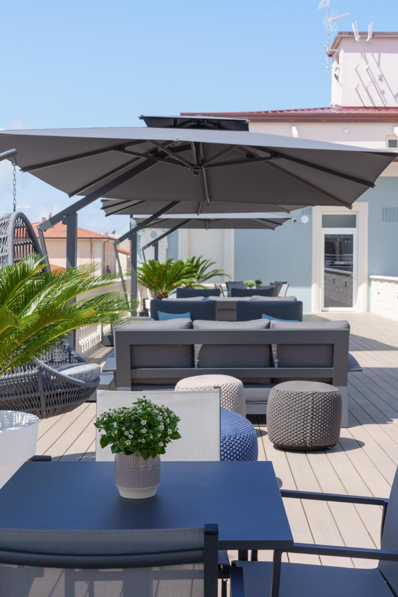 VI Suites Виареджо Экстерьер фото